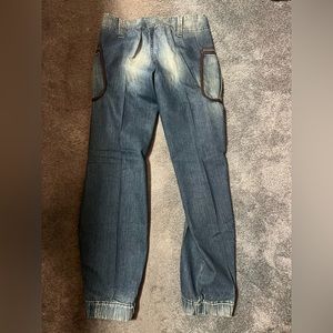 Low rise jeans